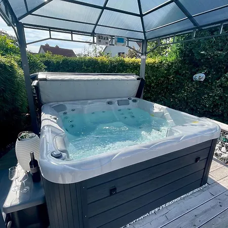 4 Sterne Schlossblick Sauna Pool Whirlpool Pri *