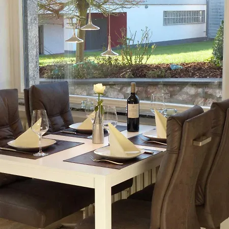 Apartment 4 Sterne Schlossblick Sauna Pool Whirlpool Pri *