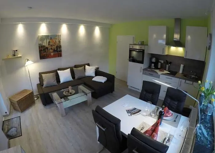 4 Sterne Schlossblick Sauna Pool Whirlpool Pri * Braunfels