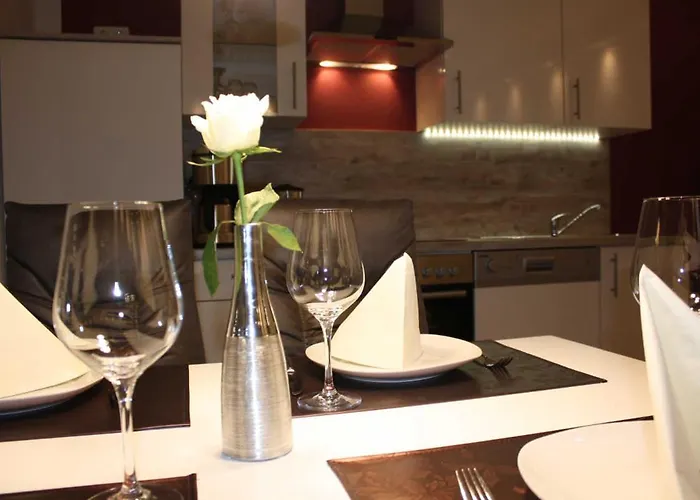 4 Sterne Schlossblick Sauna Pool Whirlpool Pri * Braunfels