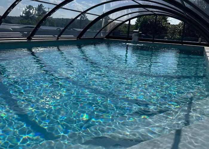 4 Sterne Schlossblick Sauna Pool Whirlpool Pri Apartmán