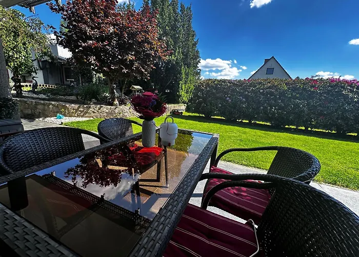 4 Sterne Schlossblick Sauna Pool Whirlpool Pri * Braunfels