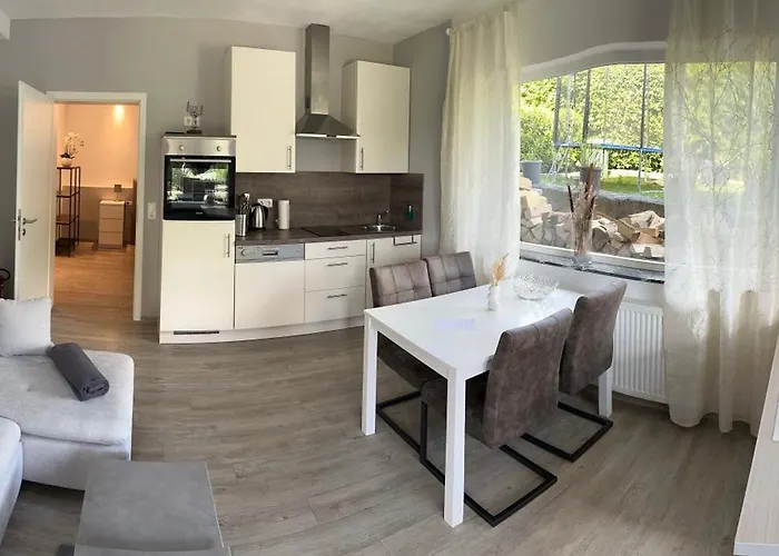 4 Sterne Schlossblick Sauna Pool Whirlpool Pri *