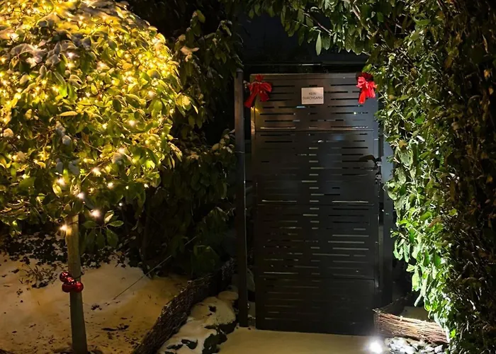 4 Sterne Schlossblick Sauna Pool Whirlpool Pri Apartmán Braunfels